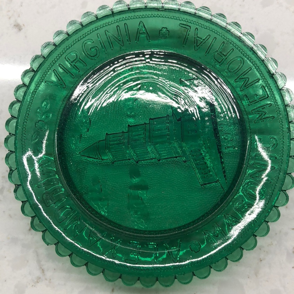 Green glass coaster Alexandria Virginia Masonic Memorial 1976